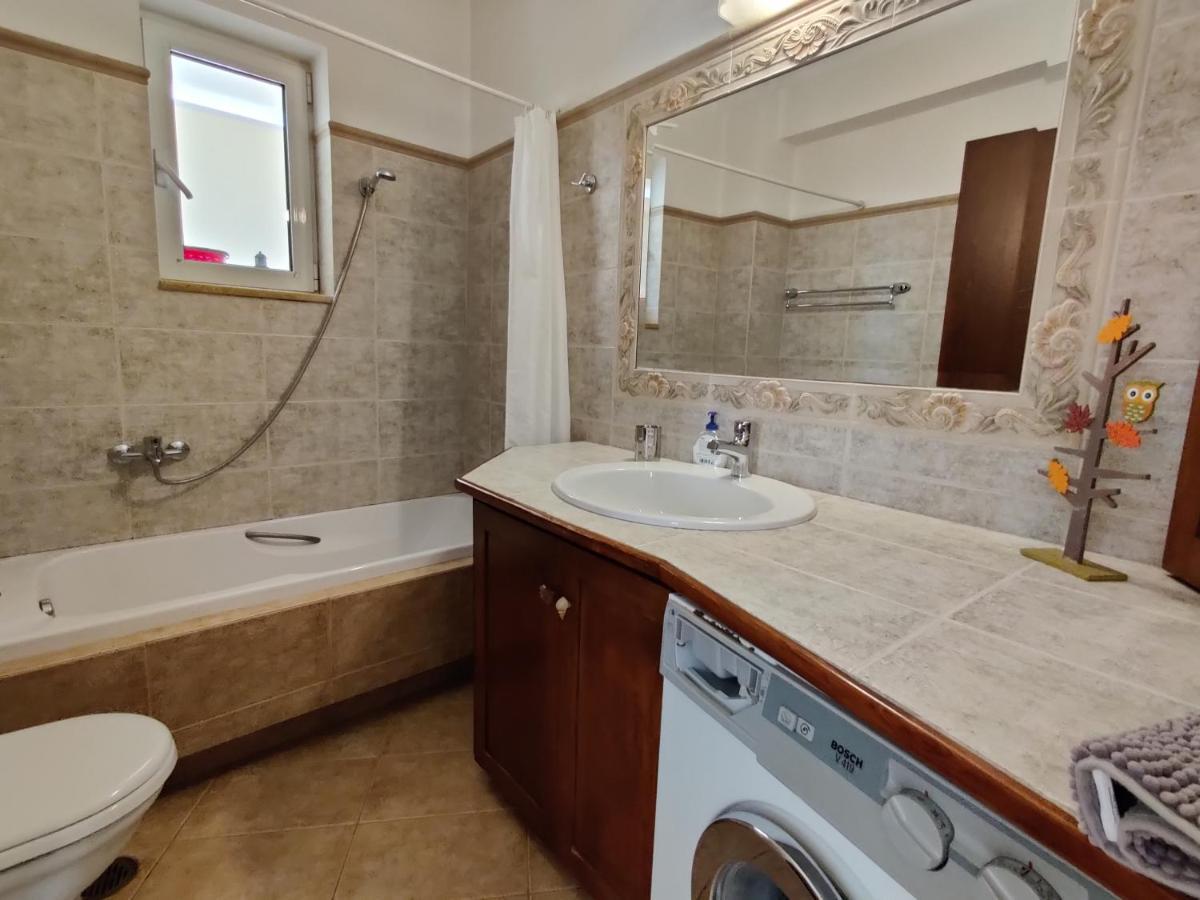 Quiet Luxury Apartment Near City Center And Port Нафплион Екстериор снимка